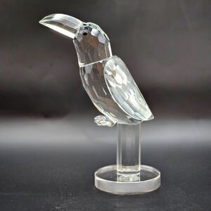 Crystal Clear Glass Bird Toucan Parrot Figurine Paperweight Facet Cuts Vintage